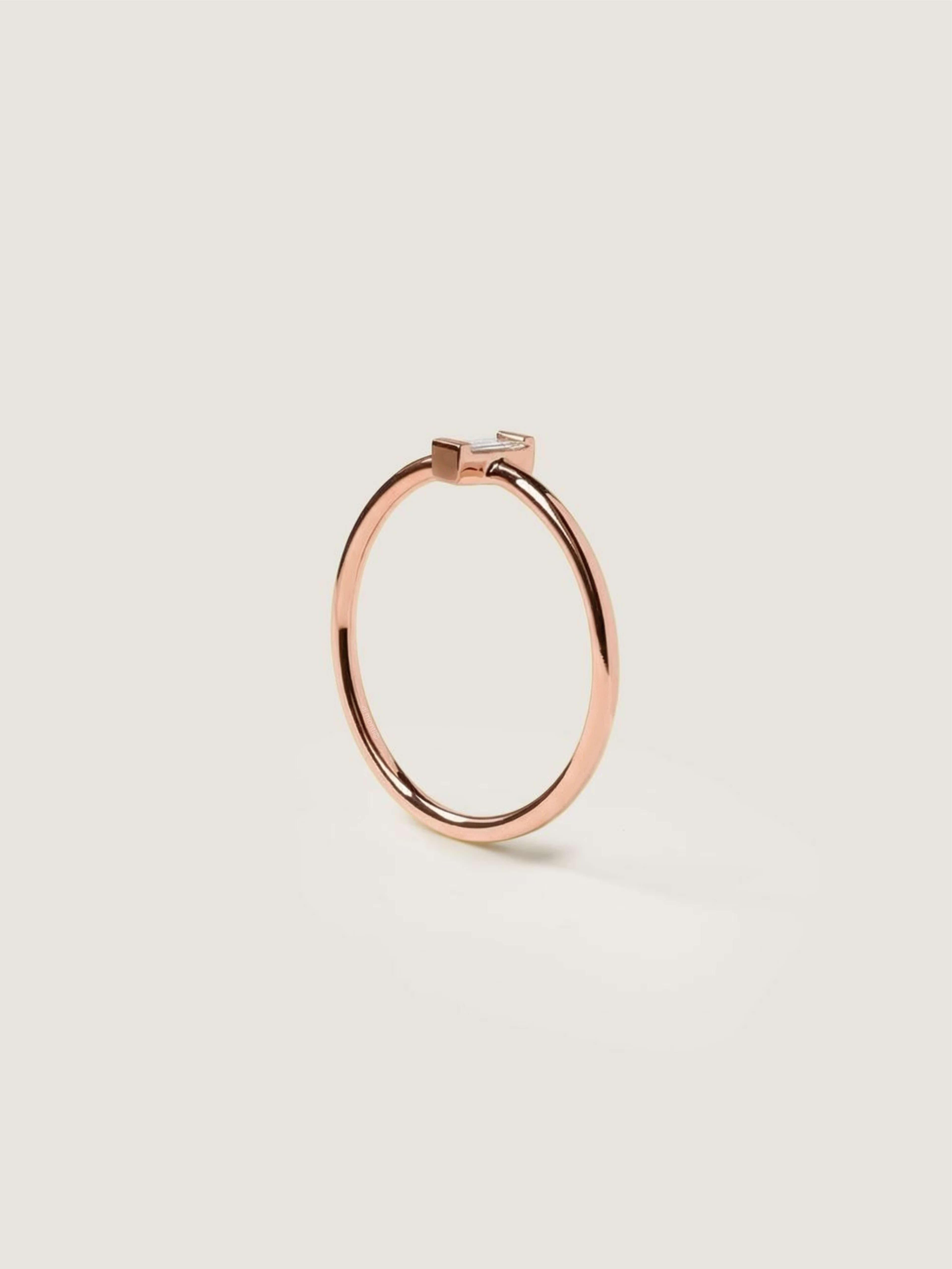 Baguette Ring in rose gold
