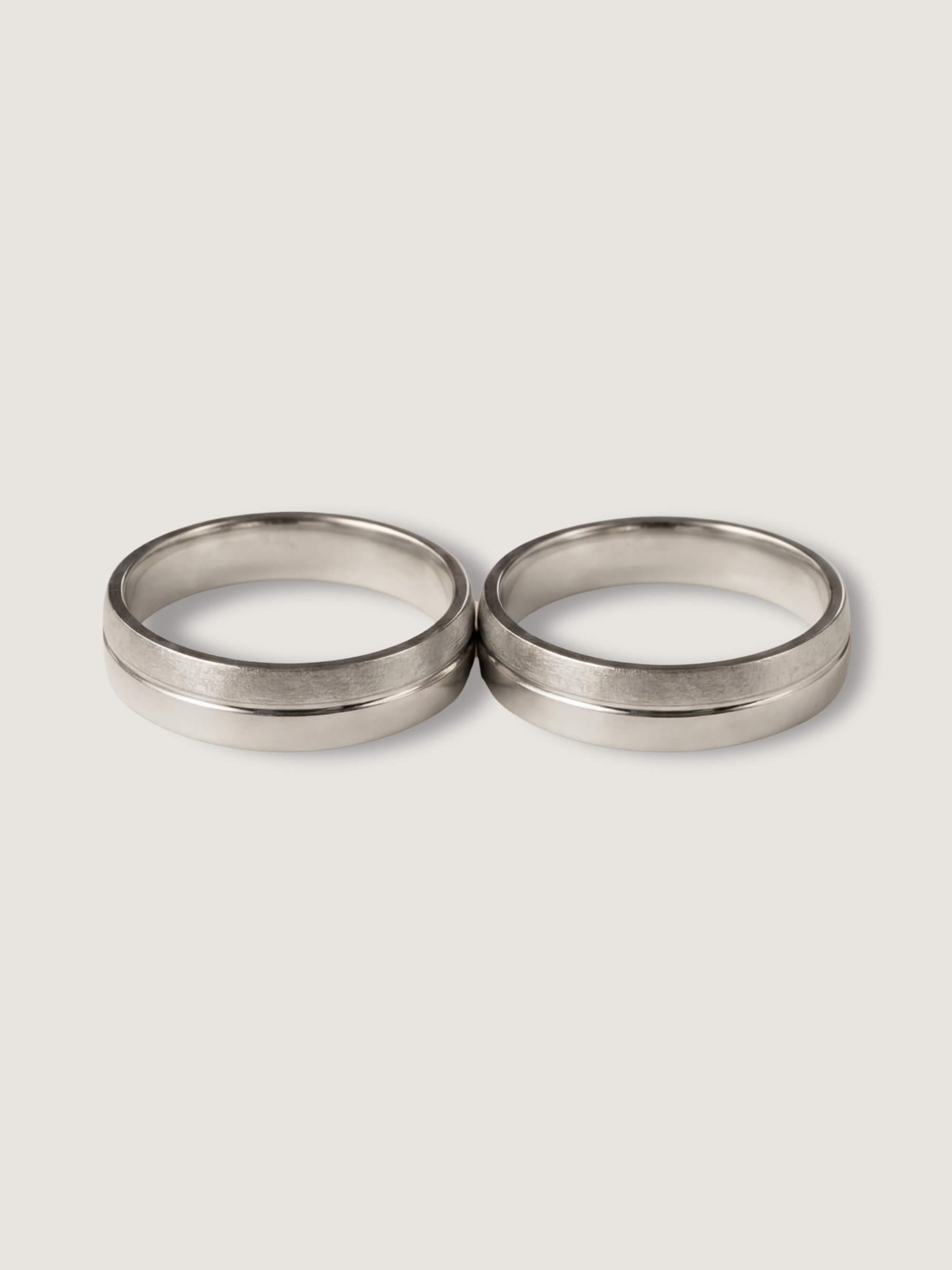 Relief Duo Wedding Rings in White Gold