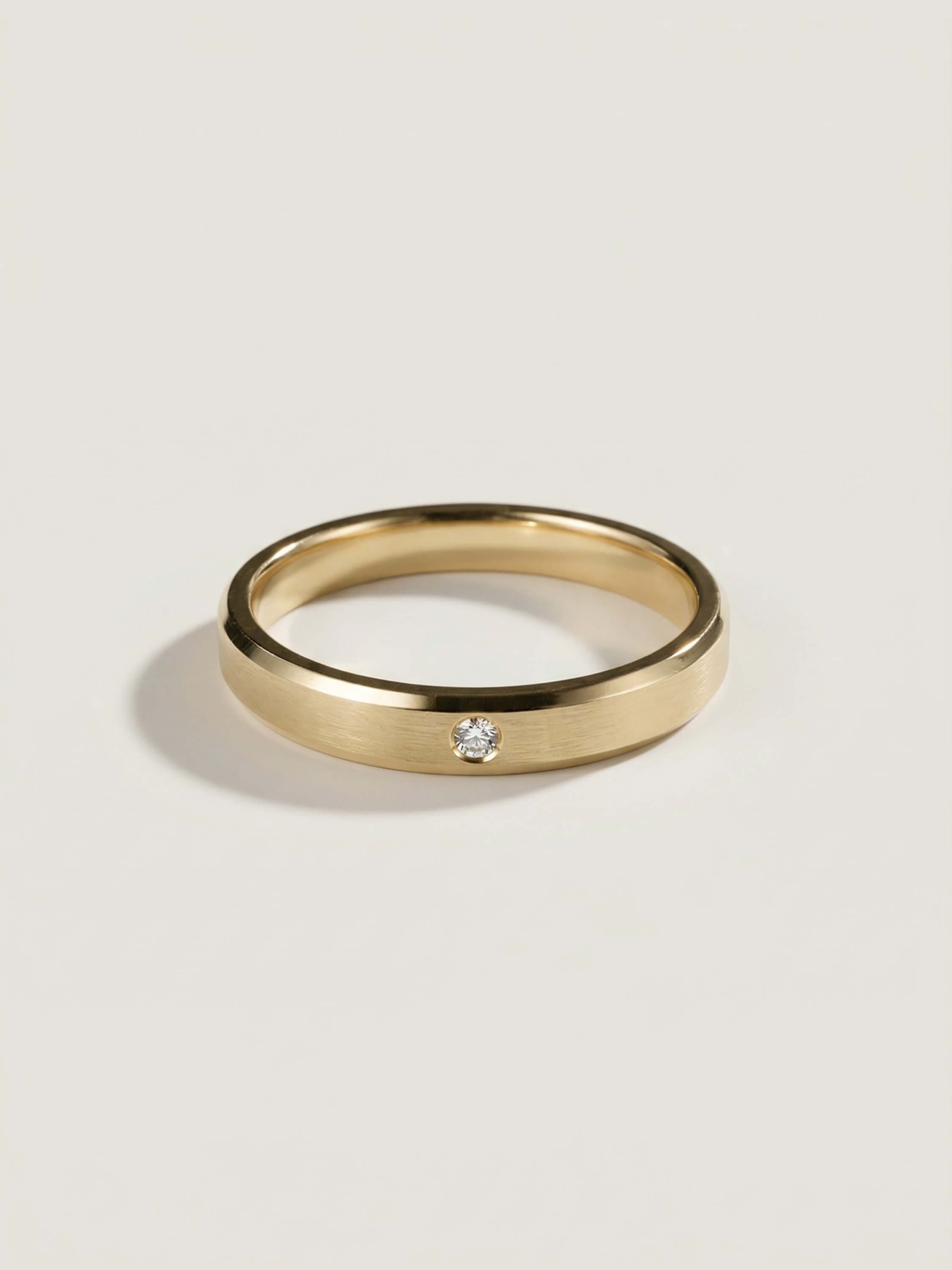 Starlit Summit Ring in Yellow Gold